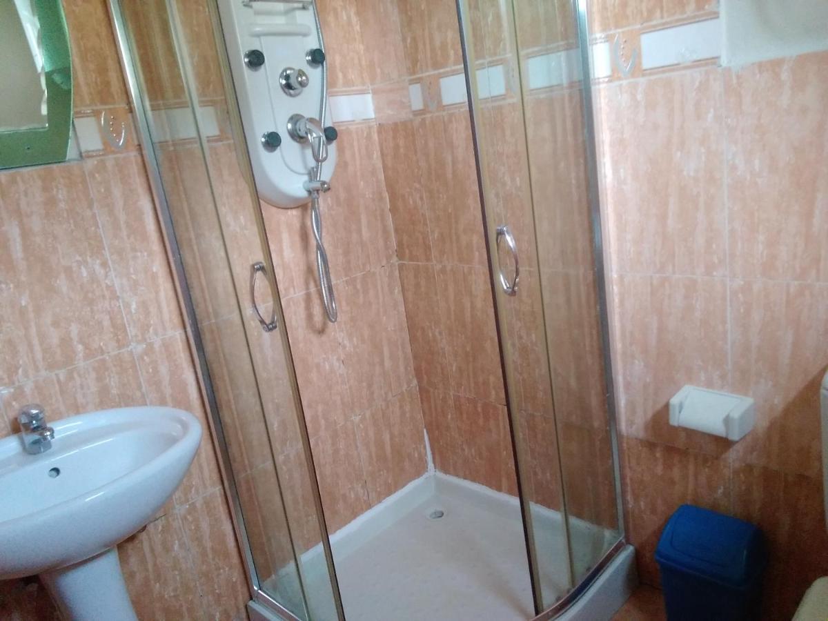 Wib Guesthouse Аддис-Абеба Екстер'єр фото